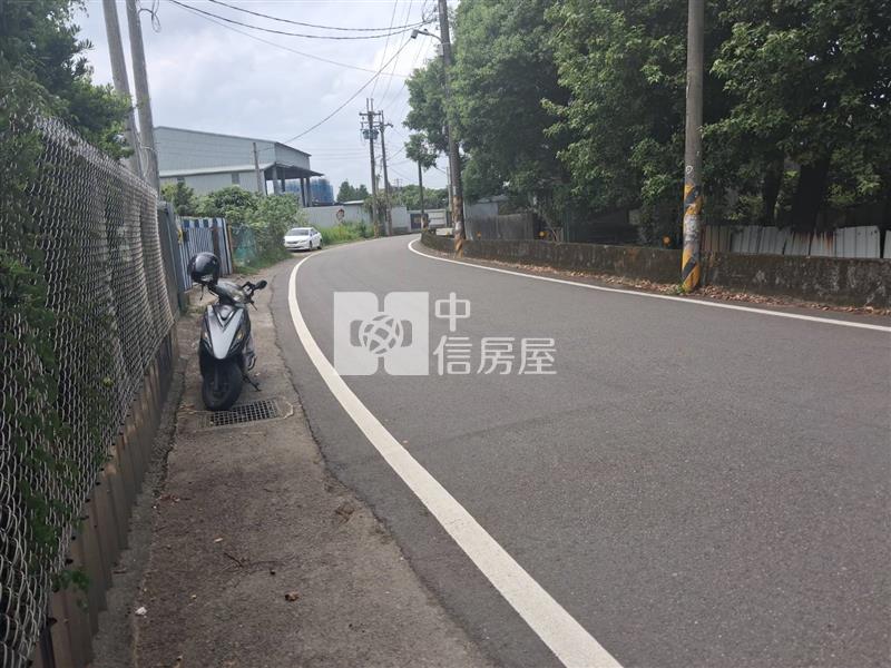 近復旦高中都計內農地房屋室內格局與周邊環境
