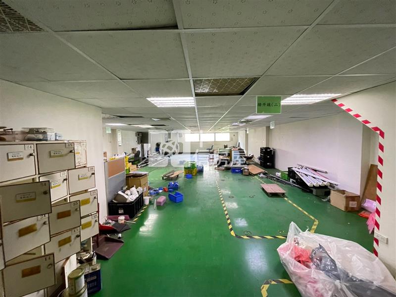 R11 龍潭工業區雙透天廠房【新莊中央加盟店】房屋室內格局與周邊環境