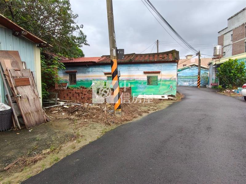 關廟新光彩繪村美建地房屋室內格局與周邊環境