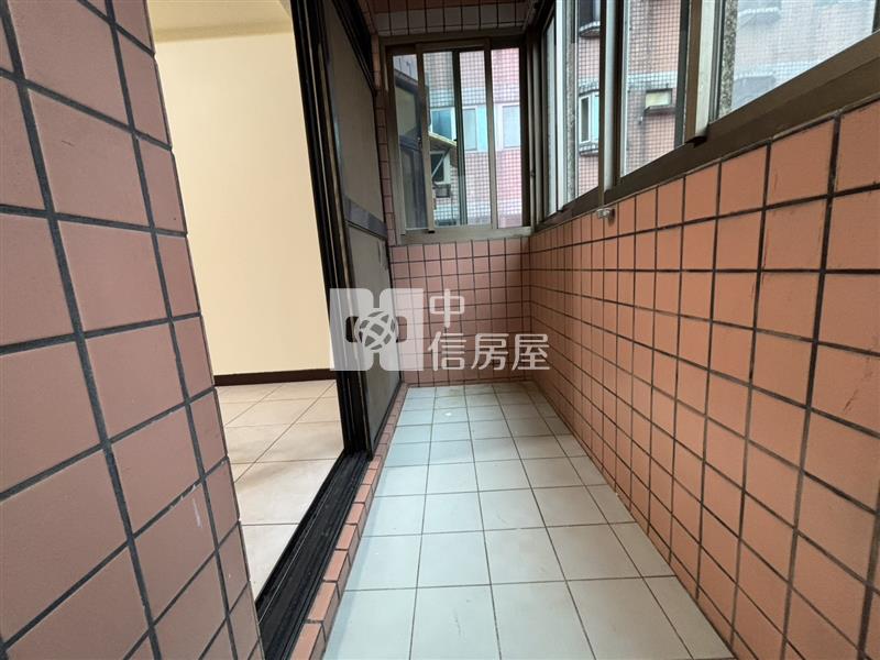 【奔馳】中山芳鄰房屋室內格局與周邊環境