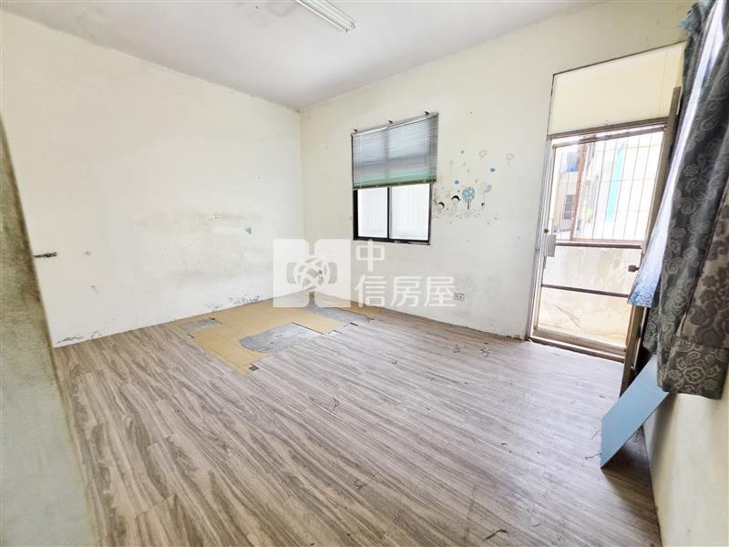 烏日三鐵正新興路透店(專任)房屋室內格局與周邊環境