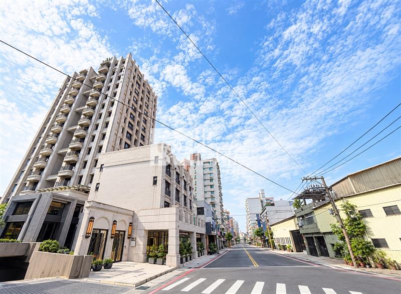 立彩璞境高工美村商圈三房平車美廈房屋室內格局與周邊環境