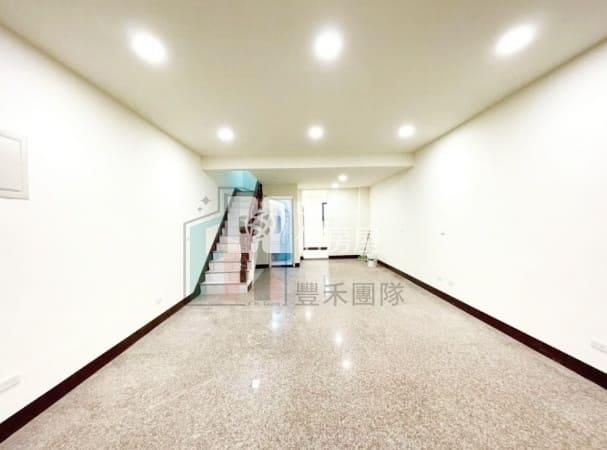 【豐禾】近好市多過嶺商圈整新美透天房屋室內格局與周邊環境