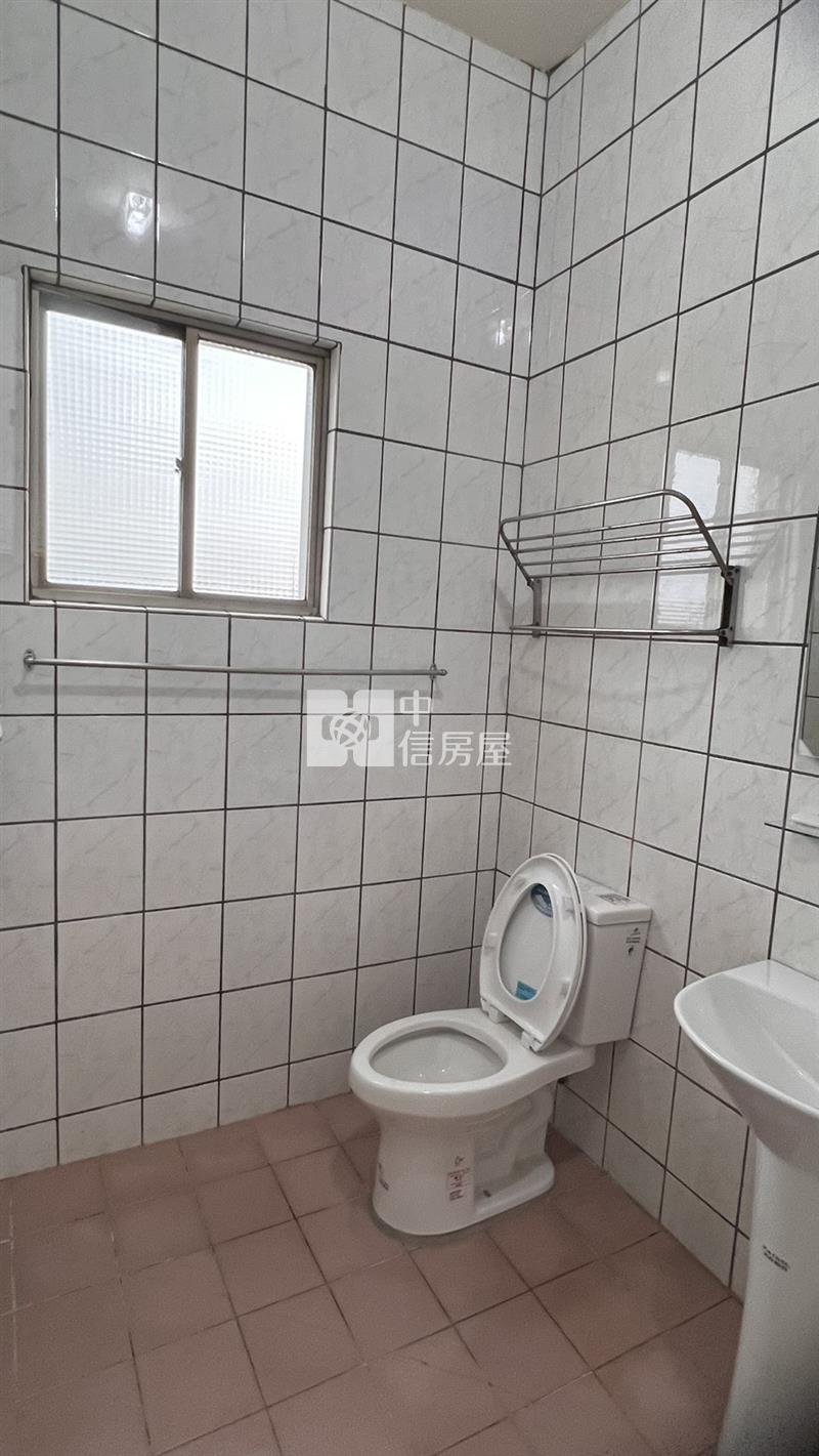 臨近新屋市區整新大農舍房屋室內格局與周邊環境