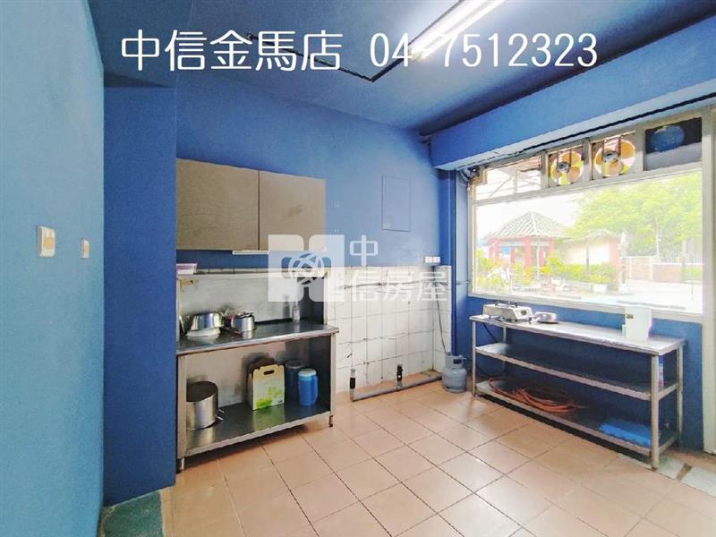 精誠前後有路透天店面房屋室內格局與周邊環境