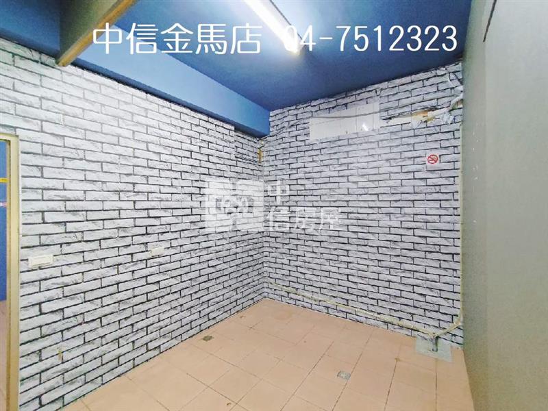 精誠前後有路透天店面房屋室內格局與周邊環境