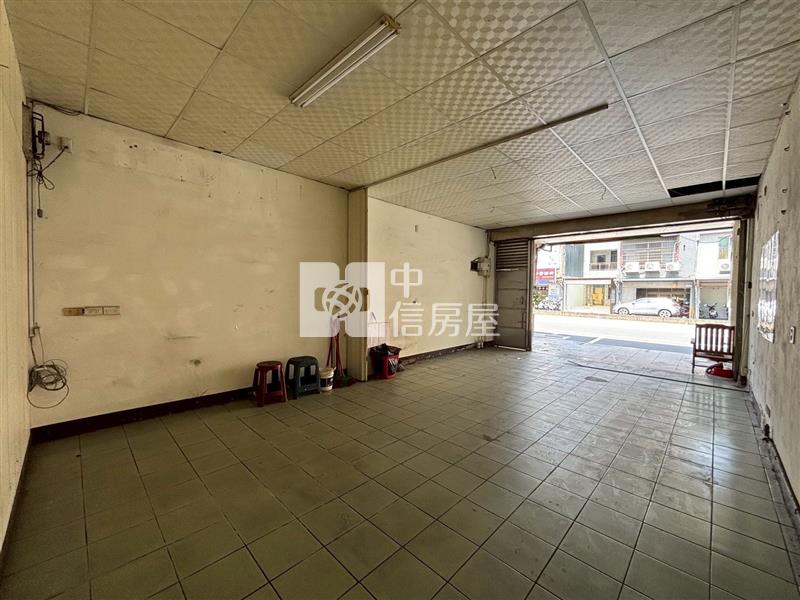 正中豐路旁透店房屋室內格局與周邊環境