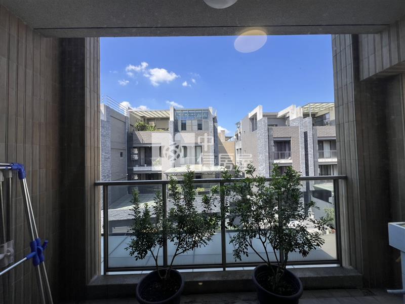 【迎透天】長億電梯別墅房屋室內格局與周邊環境