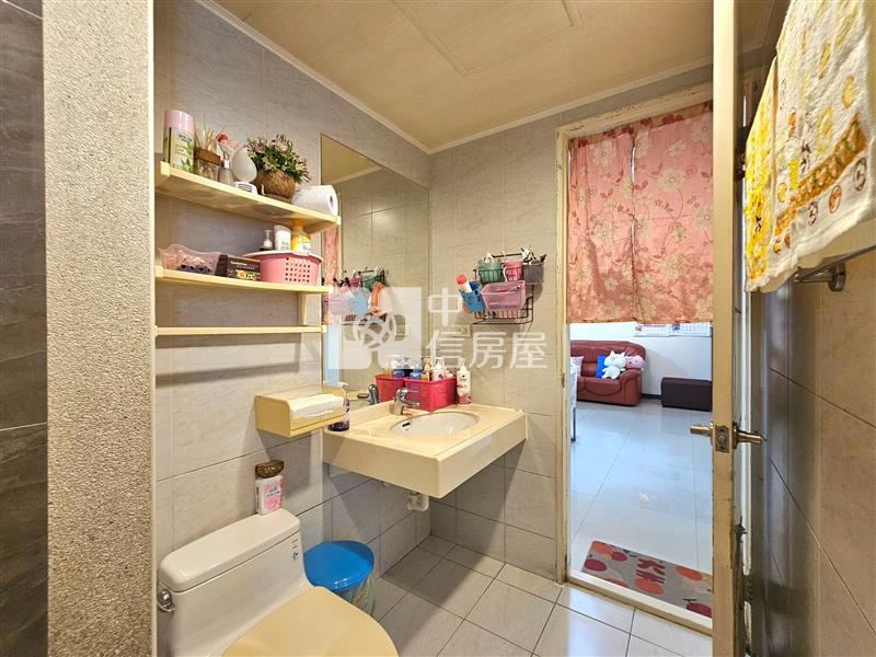 佳茂中山會館美三房首購房屋室內格局與周邊環境