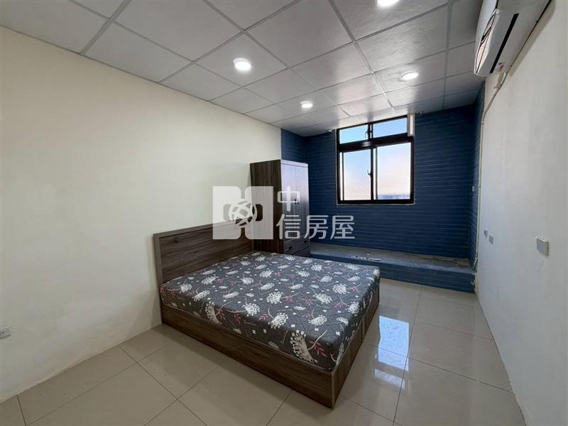 J53.星巴克收租4套房【捷運新北園區站加盟店】房屋室內格局與周邊環境