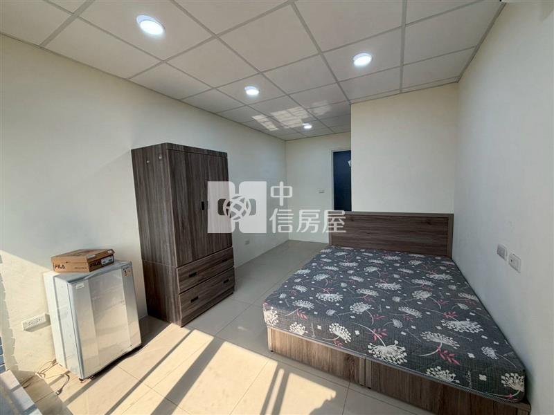 J53.星巴克收租4套房【捷運新北園區站加盟店】房屋室內格局與周邊環境