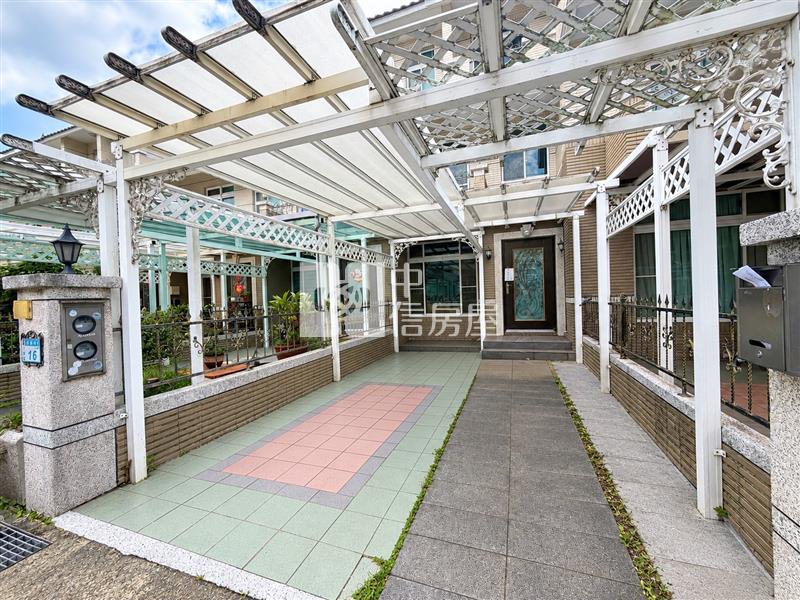 平鎮近埔心火車站前院停車美別墅房屋室內格局與周邊環境