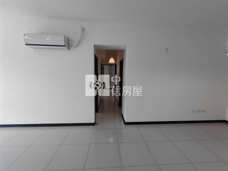 一品苑3房車房屋室內格局與周邊環境