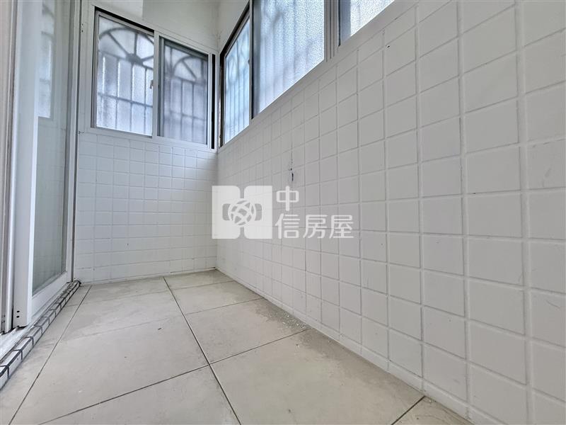 中山醫生活圈總價親民美三房房屋室內格局與周邊環境