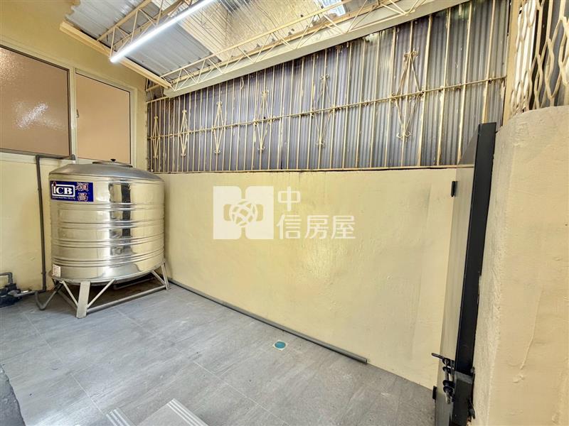 【太原車站】全新整理 6 米門前車庫一樓!房屋室內格局與周邊環境