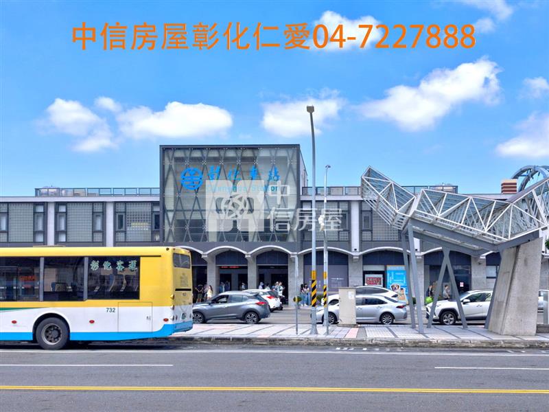 正光復路百年透店房屋室內格局與周邊環境