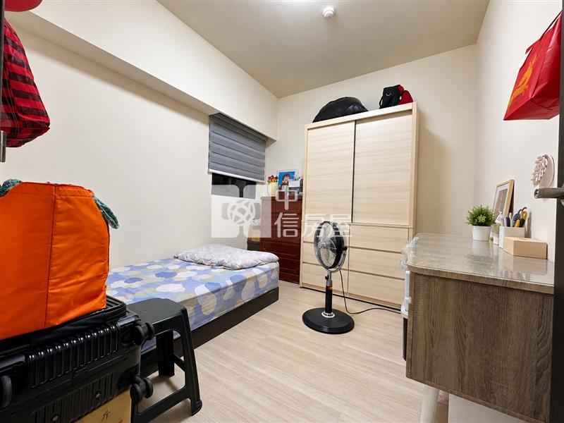 沙鹿重劃區四房平車美屋房屋室內格局與周邊環境