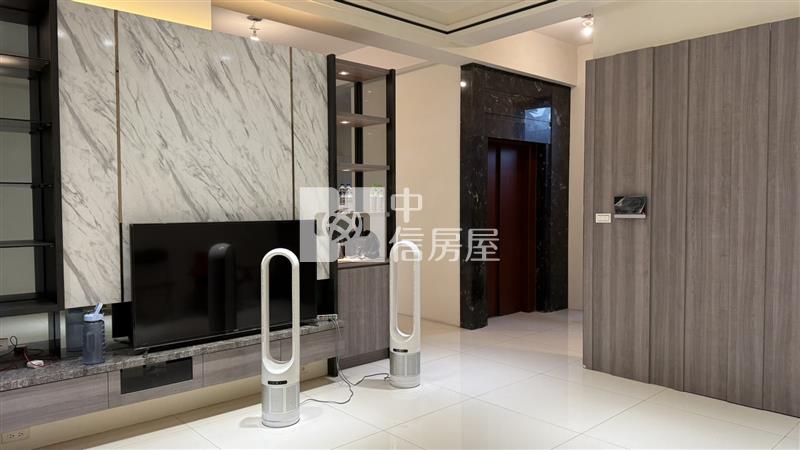 潮州面寬電梯雙車墅房屋室內格局與周邊環境