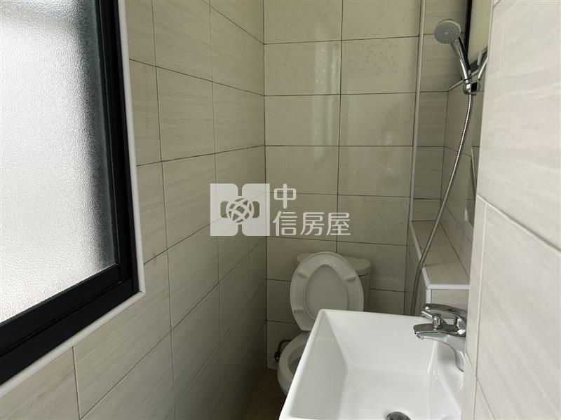 近東方大學全整新5套房透天房屋室內格局與周邊環境