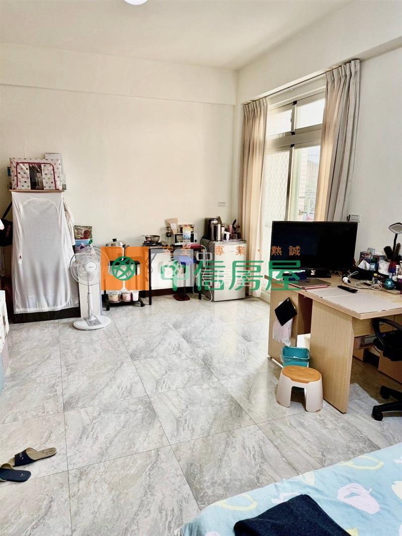 金大官邸透天房屋室內格局與周邊環境