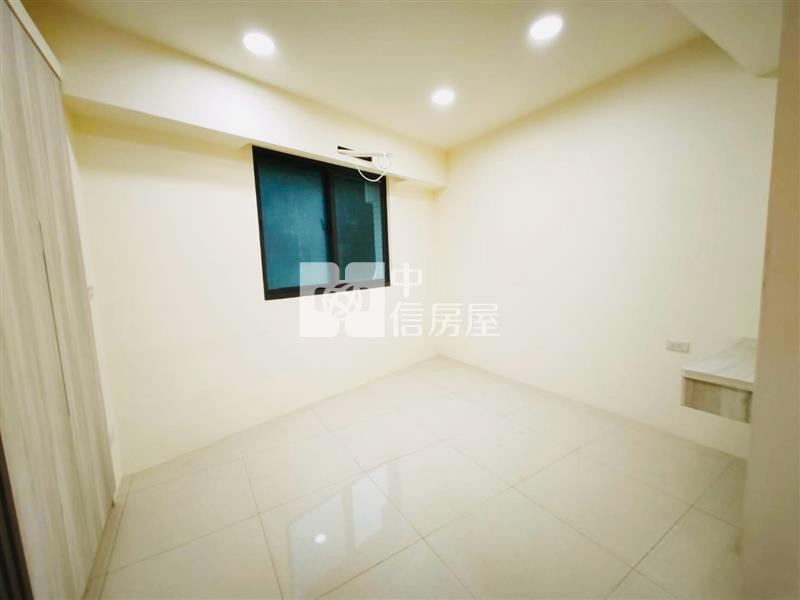 七堵區大華一路2F房屋室內格局與周邊環境