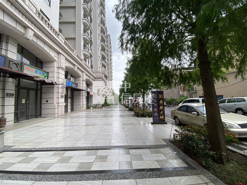 【安家】幼獅鼎藏大硯店面房屋室內格局與周邊環境