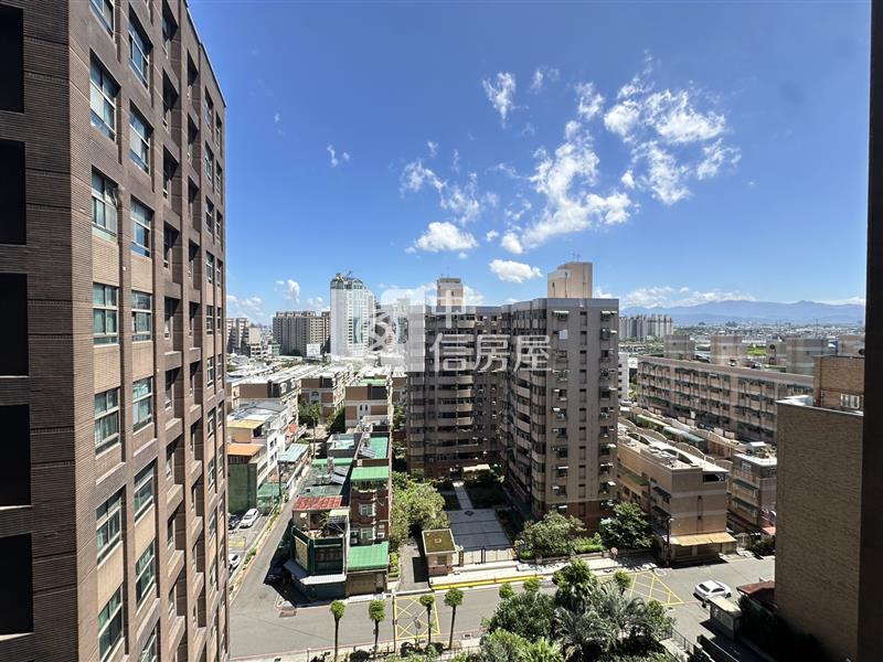 平鎮文化商圈樺昇麗池景觀3房車房屋室內格局與周邊環境