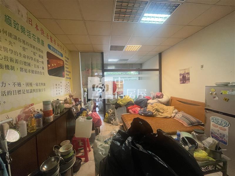 水湳超值店面(專任)房屋室內格局與周邊環境