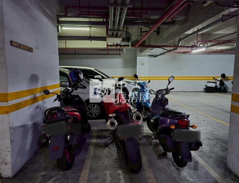 內壢環中商圈溫馨美三房+車位[長租]房屋室內格局與周邊環境