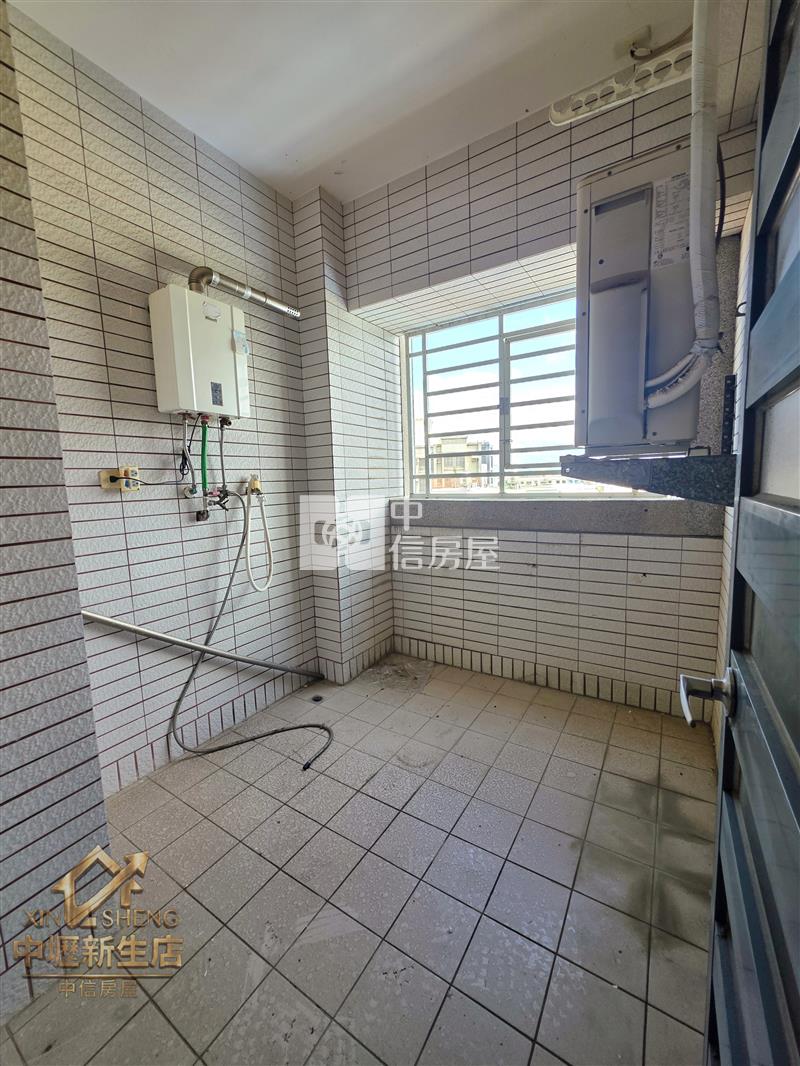 南寮稀有海景套房+車位房屋室內格局與周邊環境