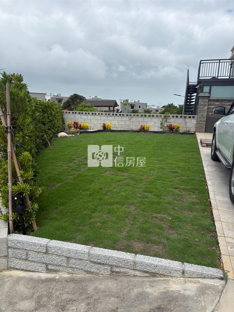 雅典邊間花園別墅房屋室內格局與周邊環境