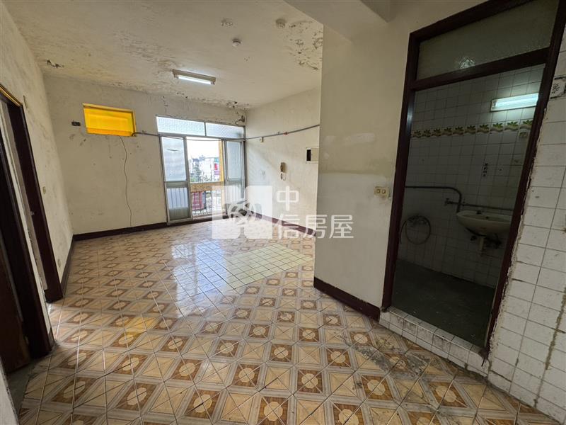 三村國小健身寓房屋室內格局與周邊環境