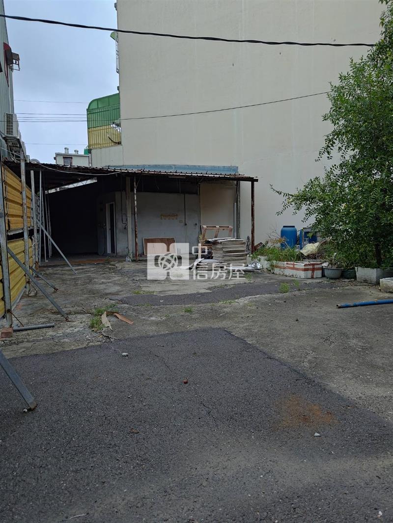 永康中正路大面寬金三角稀有建地房屋室內格局與周邊環境