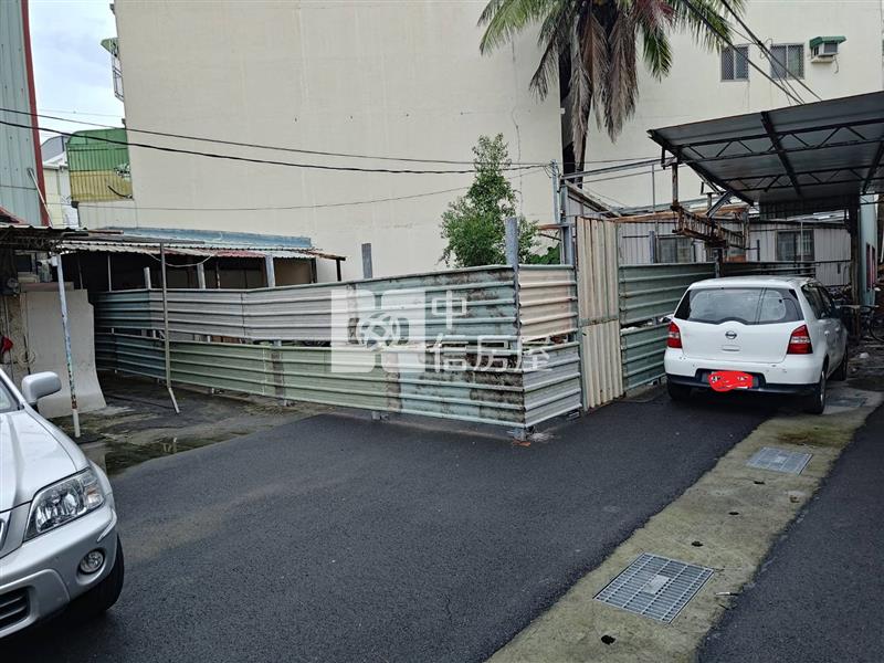 永康中正路大面寬金三角稀有建地房屋室內格局與周邊環境