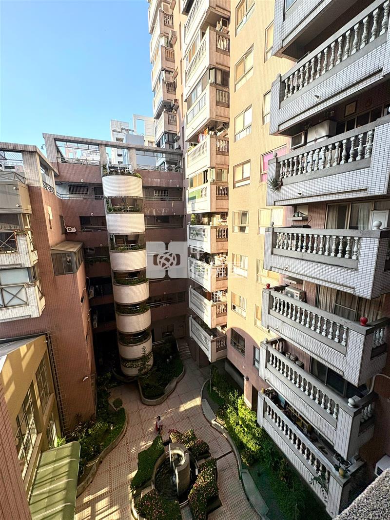 (巴黎大道)大葉國中旁三房採光佳美屋房屋室內格局與周邊環境