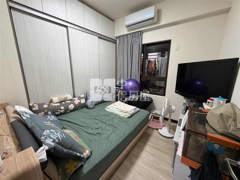 雲景景森-三房+坡平車位房屋室內格局與周邊環境