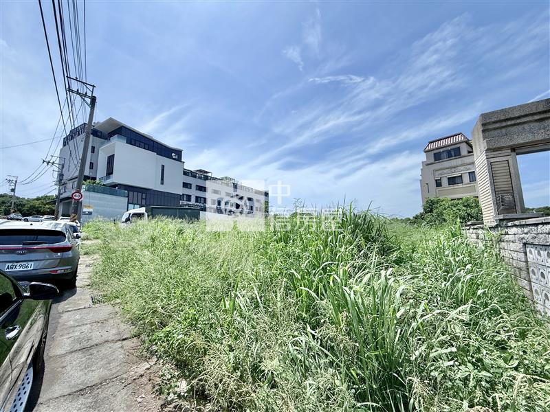 新光田特區旁|1193坪住二建地|15米路40米大面寬房屋室內格局與周邊環境