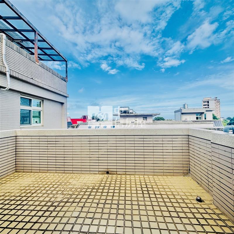吉安輕屋齡大車庫別墅(A71)房屋室內格局與周邊環境
