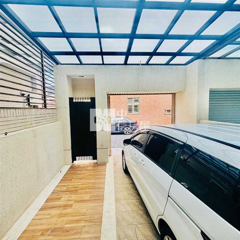 吉安輕屋齡大車庫別墅(A71)房屋室內格局與周邊環境
