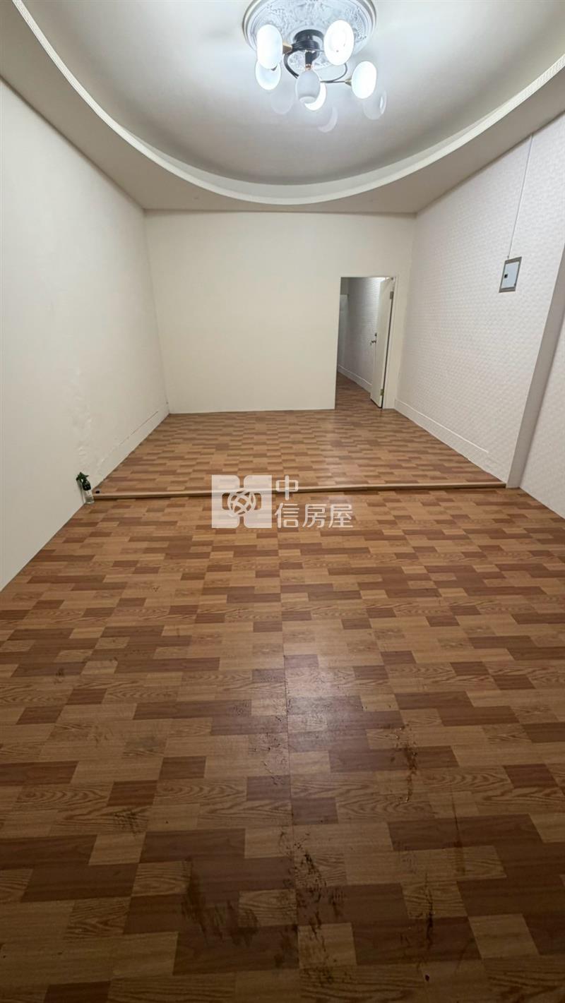 芳苑金店面房屋室內格局與周邊環境