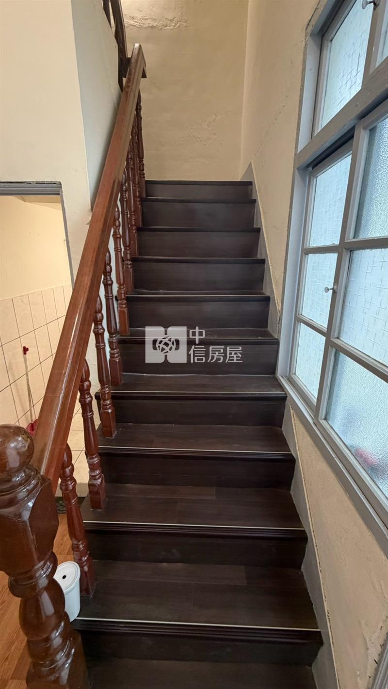 芳苑金店面房屋室內格局與周邊環境
