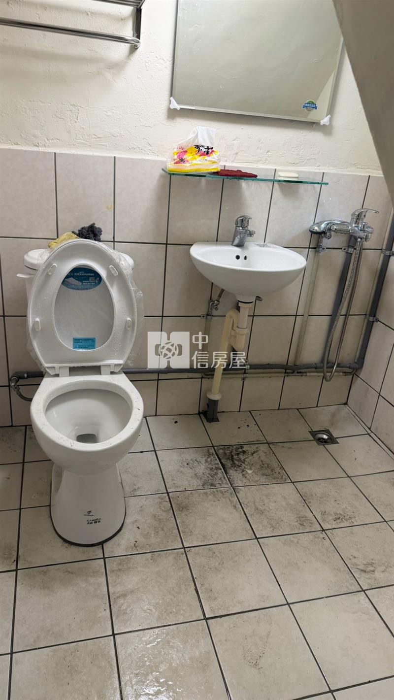 芳苑金店面房屋室內格局與周邊環境