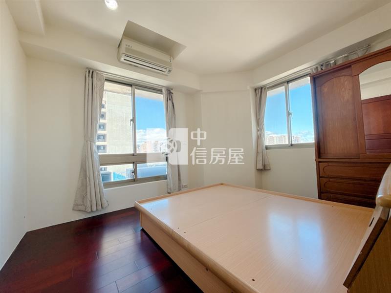 特利屋二期兩房車位房屋室內格局與周邊環境