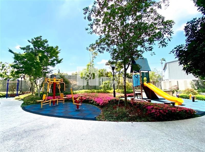 空中花園森活景觀宅雙平車房屋室內格局與周邊環境