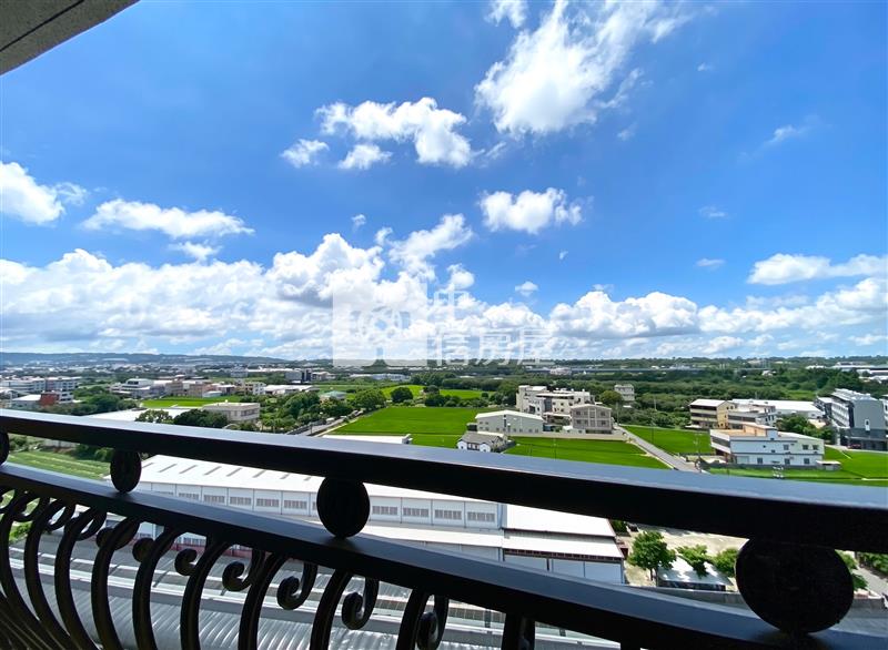 空中花園森活景觀宅雙平車房屋室內格局與周邊環境