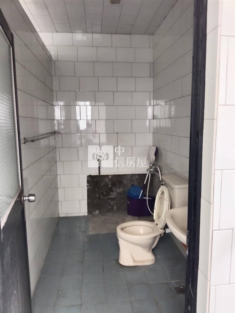 ▲近市區南新街成家雙大房房屋室內格局與周邊環境