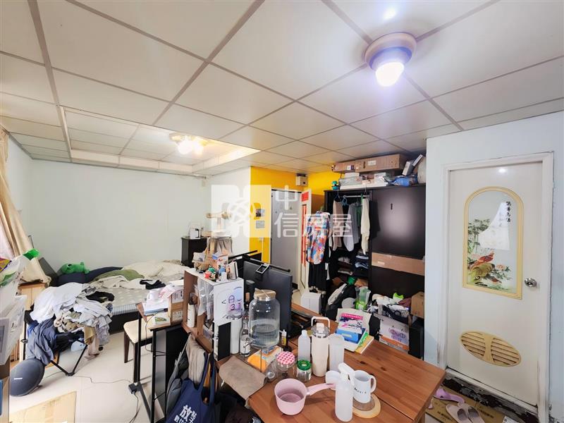 近A21捷運.SOGO商圈.交流道雙套房房屋室內格局與周邊環境