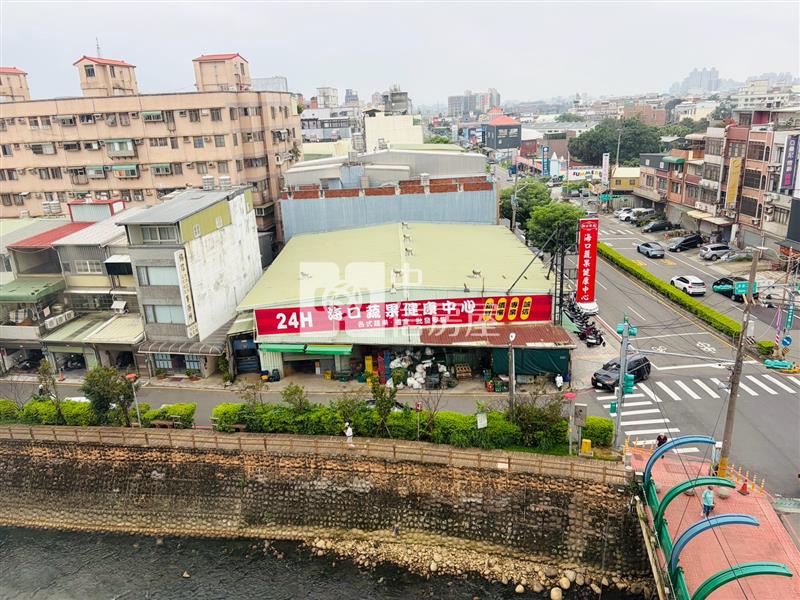 中壢車站典藏巴黎河岸套房車房屋室內格局與周邊環境