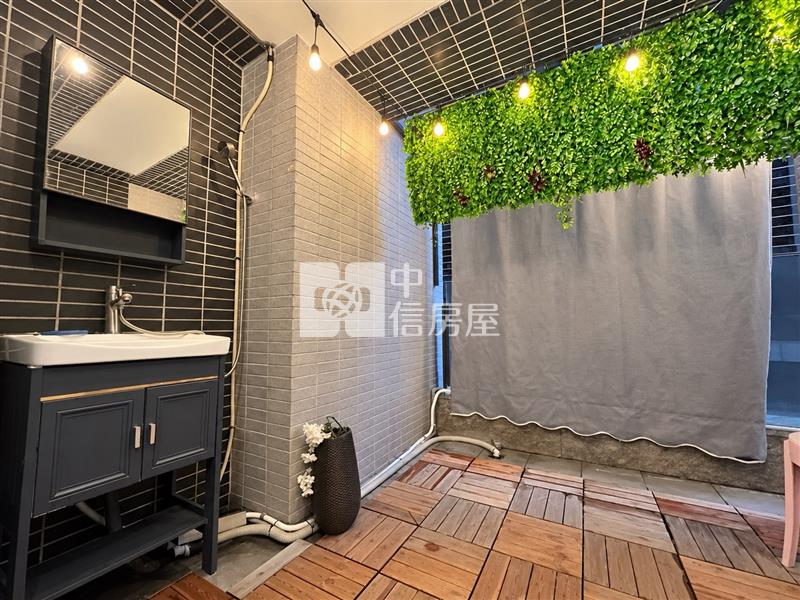 夢悅城精美露台戶房屋室內格局與周邊環境