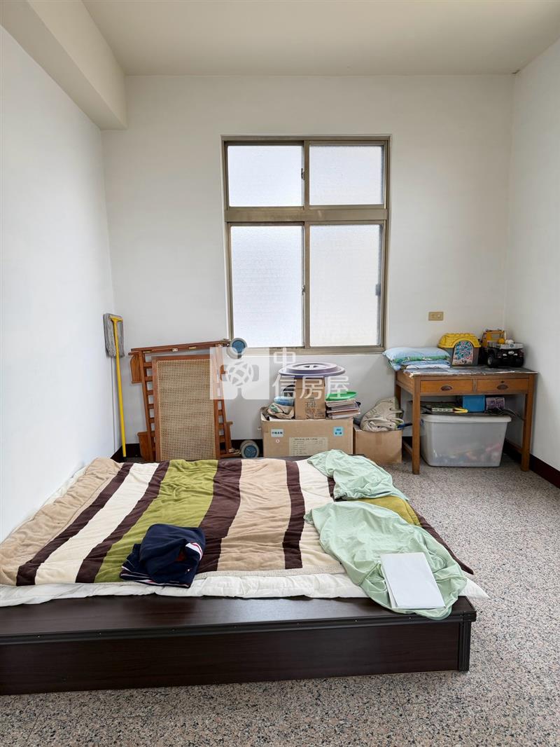 斗六崙南獨棟大地坪別墅房屋室內格局與周邊環境